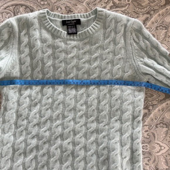 NWOT Lord & Taylor light blue cable knit cashmere sweater Womens Medium - Picture 6 of 6